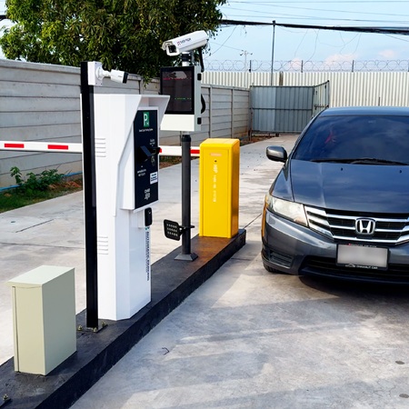 VANTA Airport Parking ลานจอดรถ รับฝากรถ ใกล้สนามบิน ภูเก็ต
